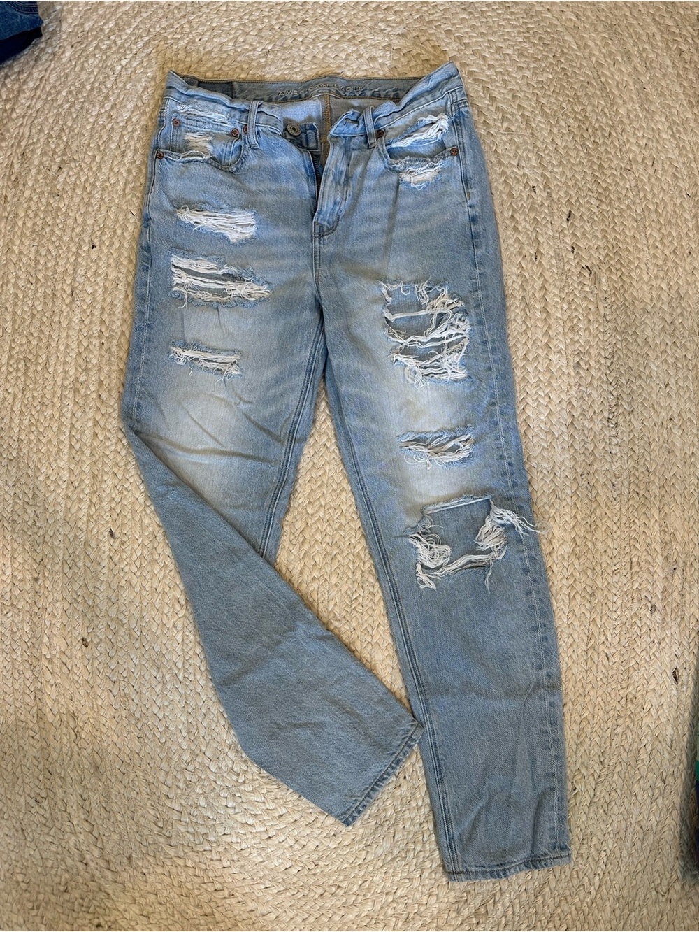 American Eagle Outfitters Light Blue High-Rise Jeans